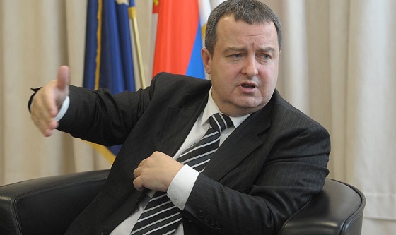 Ехать на День Победы в Киев желающих не нашлось, не поедет и сербский министр