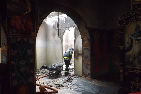 В Сербии сгорела русская церковь