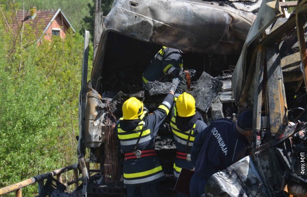 Пять человек погибли в автокатастрофе под Куршумлией