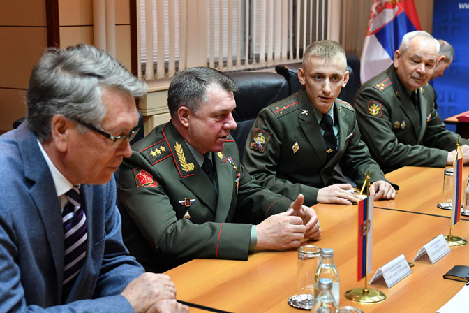 Командующий Западным военным округом прибыл с визитом в Сербию