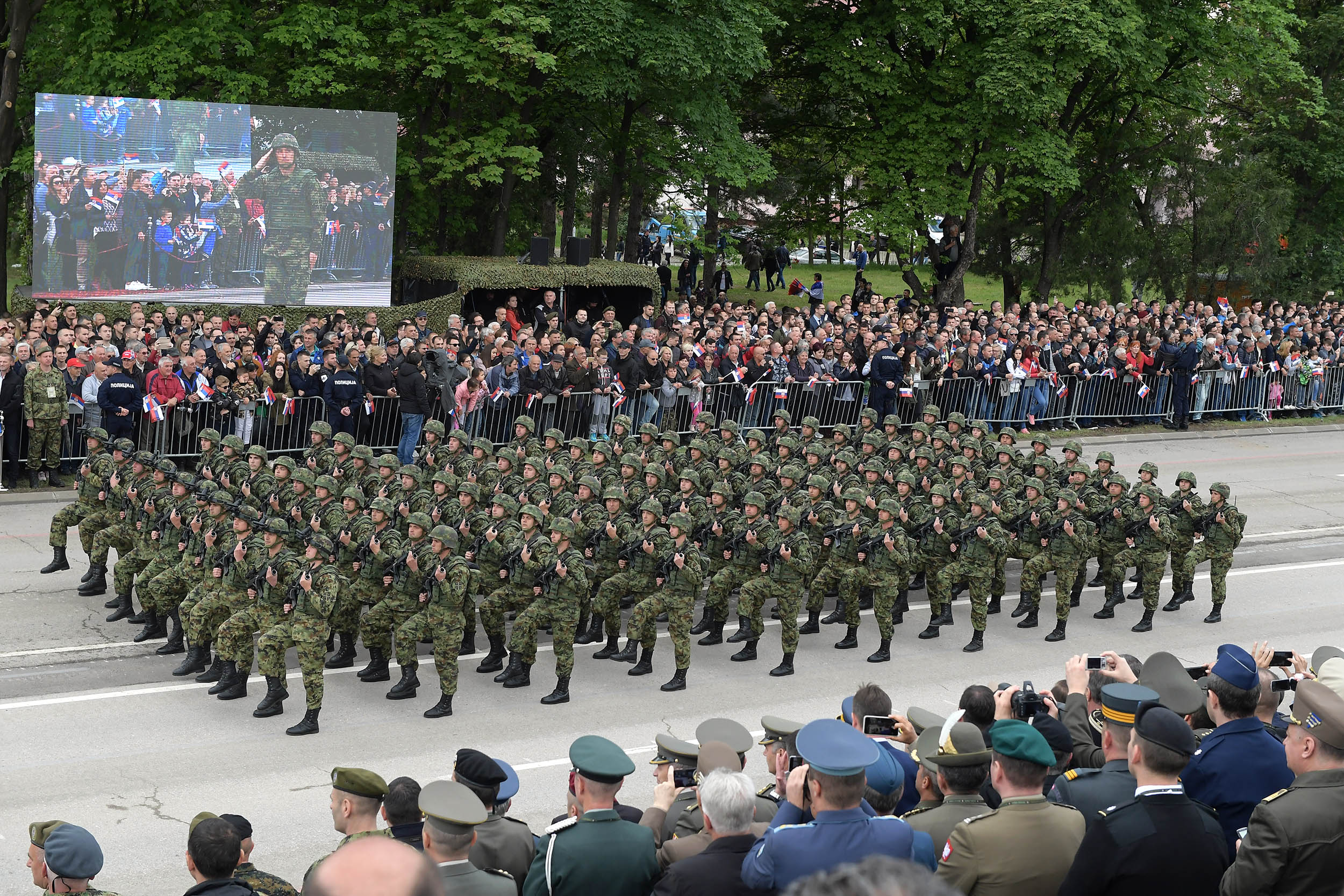 Парад Победы в Нише: Отлично, но без сюрпризов
