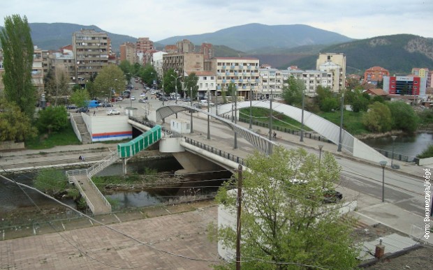 В Косовской Митровице албанцы порезали сербского подростка