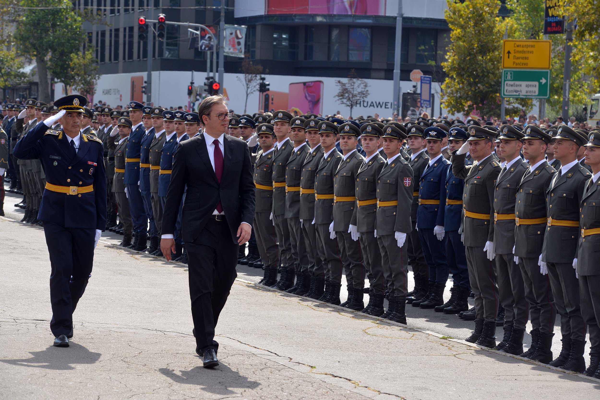 В Белграде прошла церемония производства в первый чин молодых офицеров