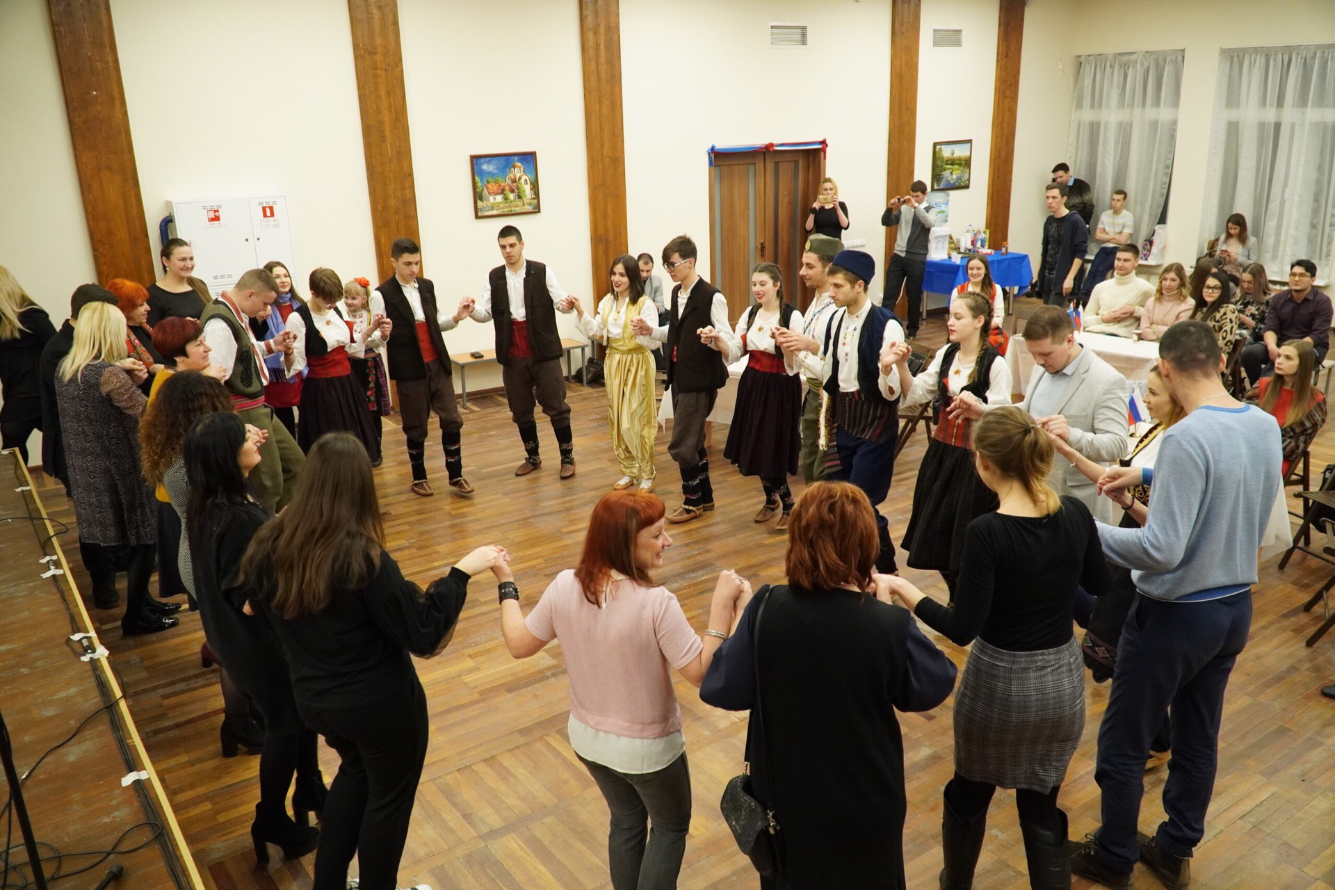 Школьники из Вранье посетили Белгород