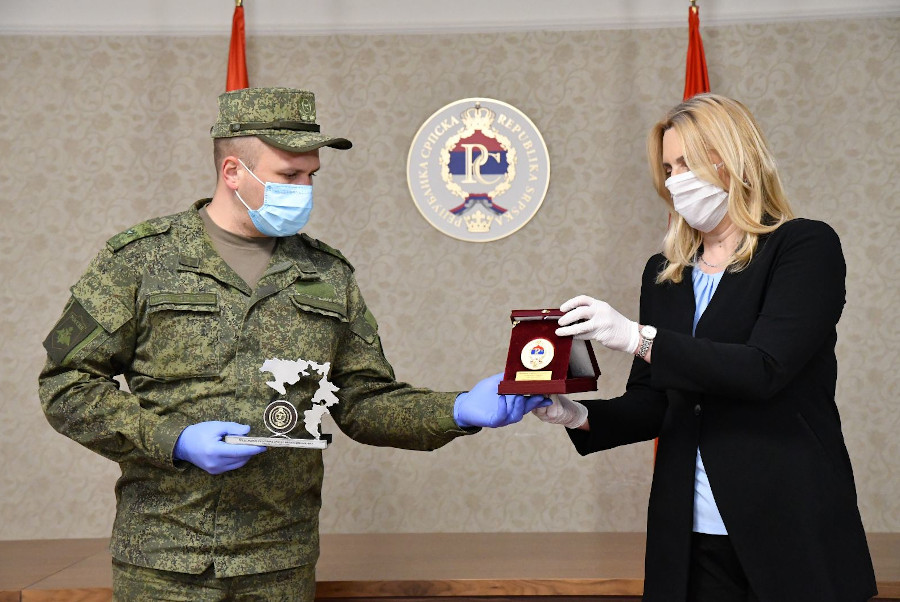 Российский полковник награжден медалью за заслуги перед народом Республики Сербской