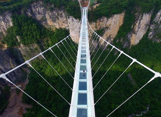 В Сербии построят свой стеклянный мост
