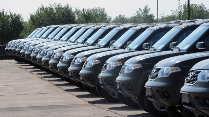 Армия Сербии получила автомобили УАЗ Патриот