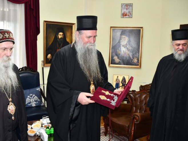 Епископам вручили наследство от митрополита Амфилохия