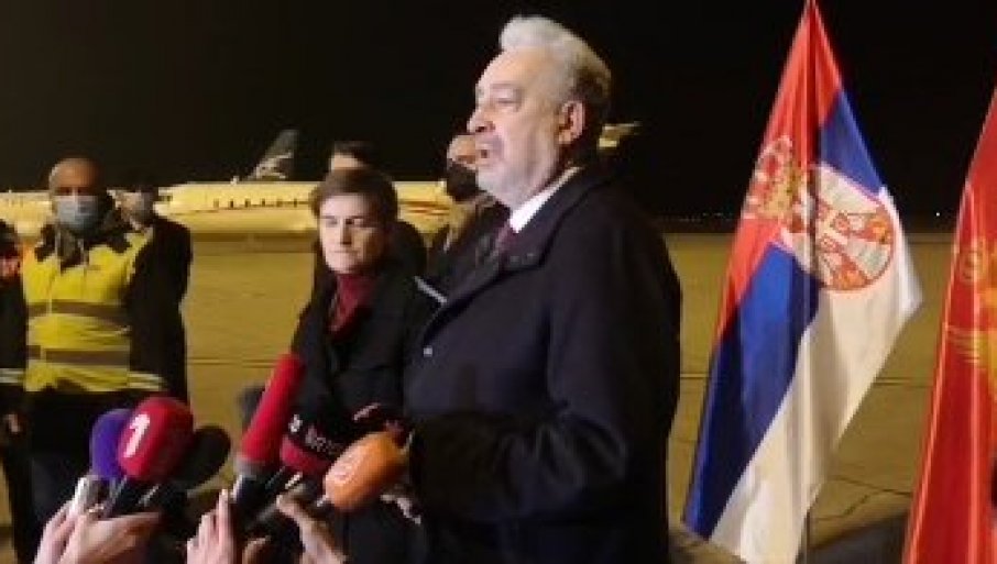 Сербия передала Черногории российскую вакцину
