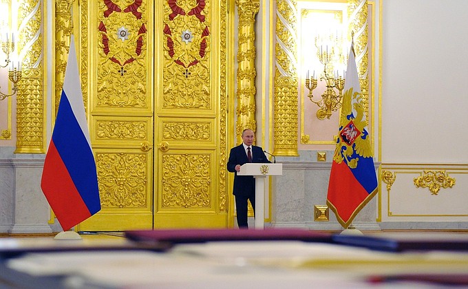 Новый посол БиГ в России вручил Путину верительные грамоты