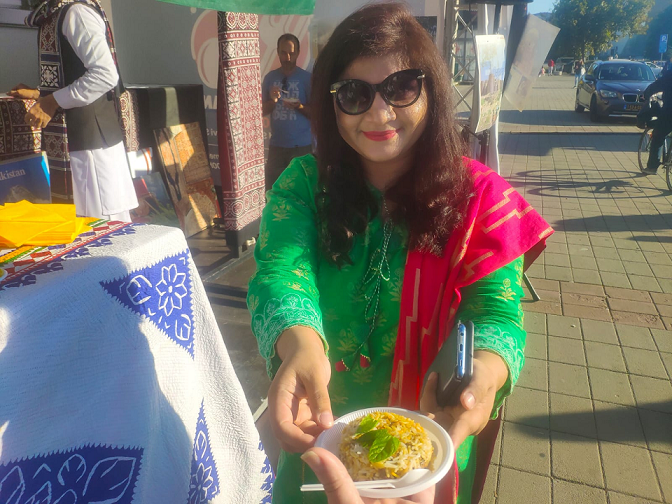 Как нас кормило посольство Пакистана или в Нови Саде проходит фестиваль "Вкус планеты"
