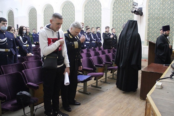 В ульяновском Доме офицеров рассказали о войне в Косово