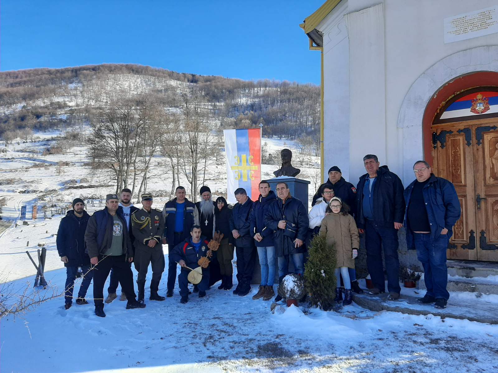 Кто идет на Рождество в Кравицу?