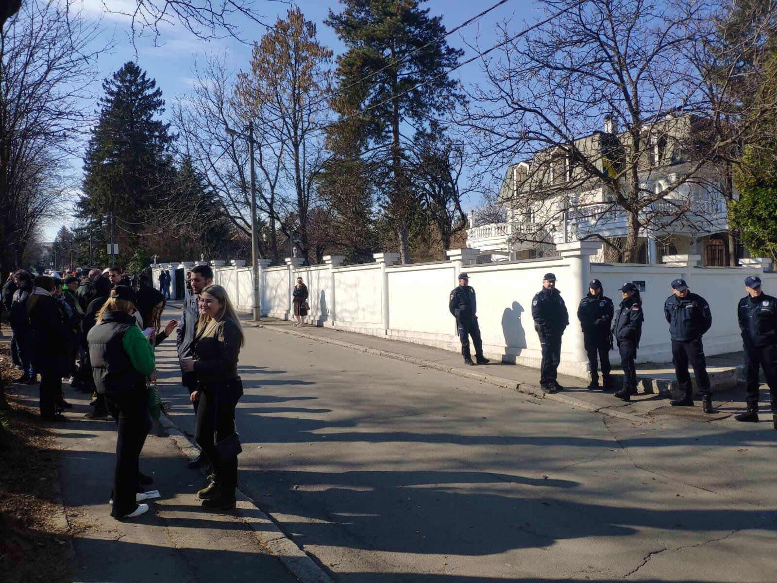 митинг у посольства Украины
