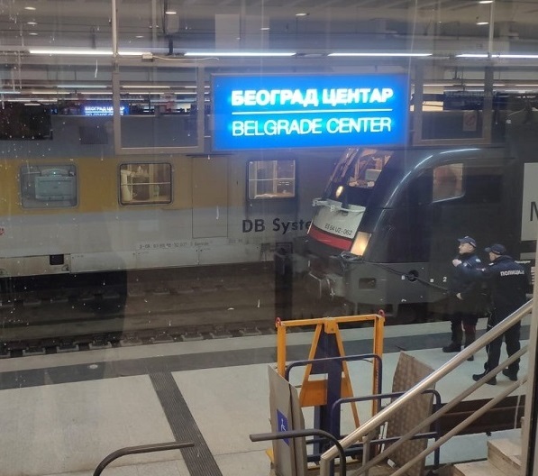 поезд Белград