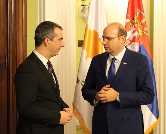 Министр обороны Кипра посетил Сербию