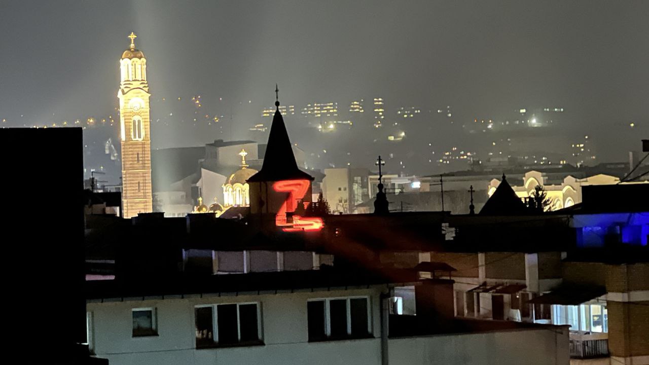 "Z" на крышах Баня-Луки