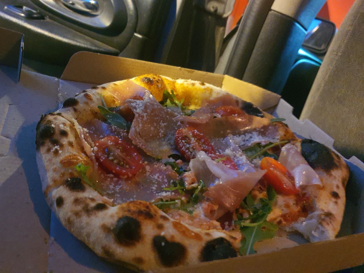 Самая "настоящая" пицца из сомборского кафе