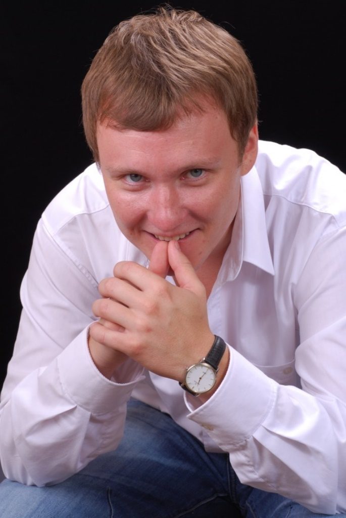 Артем Волобуев гость рубрики "Разговор со зрителем"