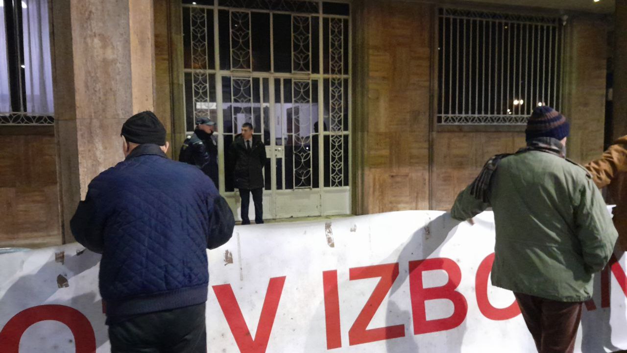 Протесты в Белграде. День второй