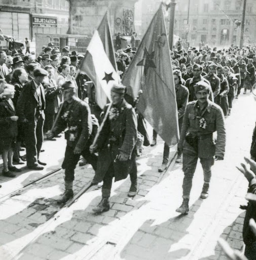 Сербский "Бессмертный полк" двух антифашистских армий