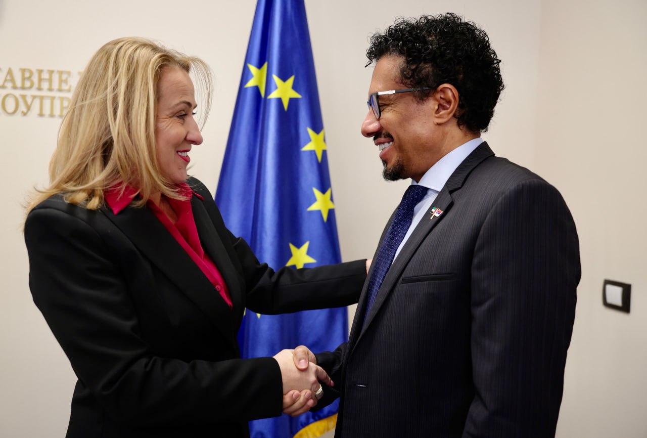 Сербия сотрудничает с ОАЭ в сфере государственного управления