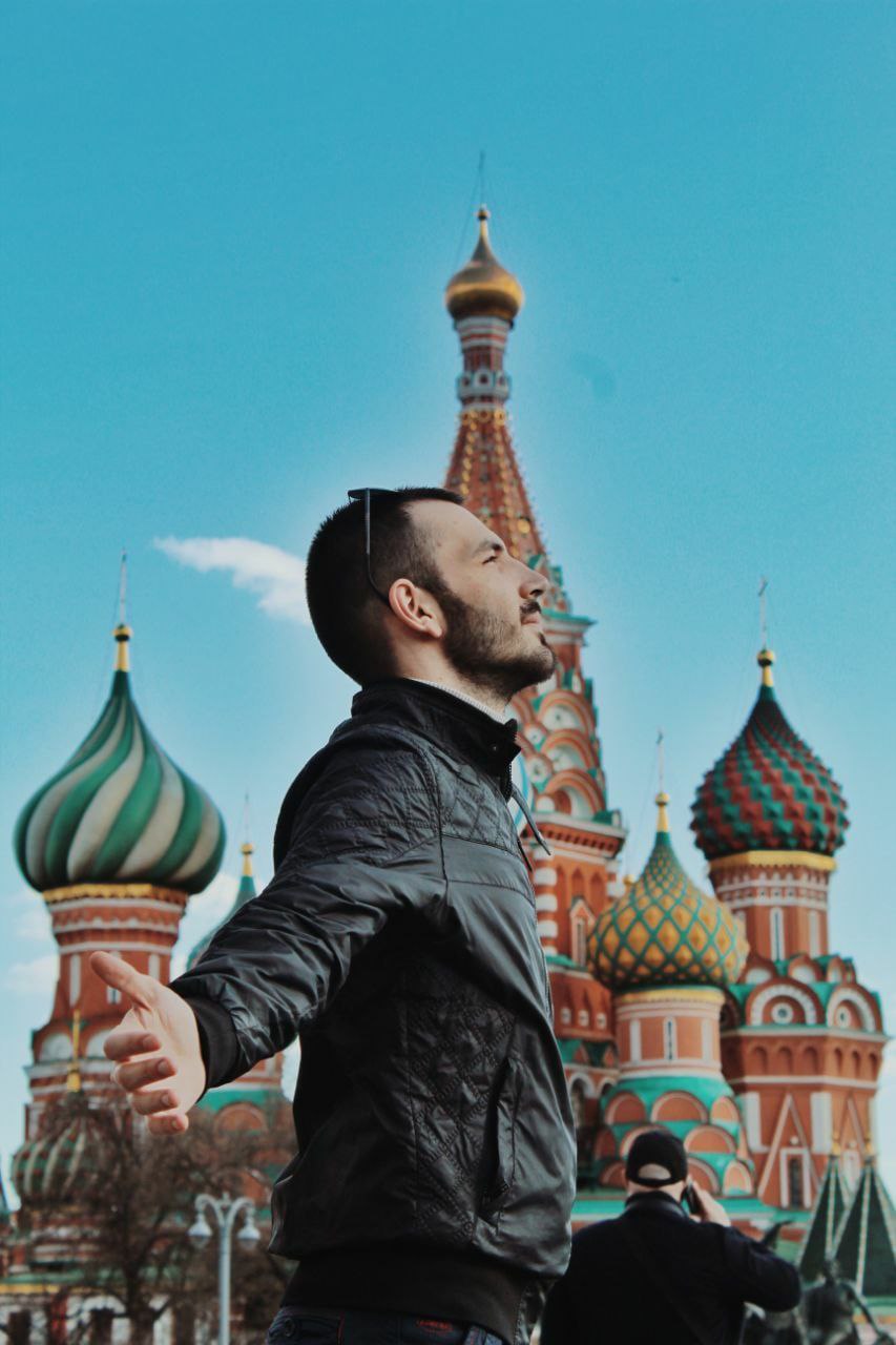 Алекса Мирковић: Учећи друге нације, Русија улаже у будућност света