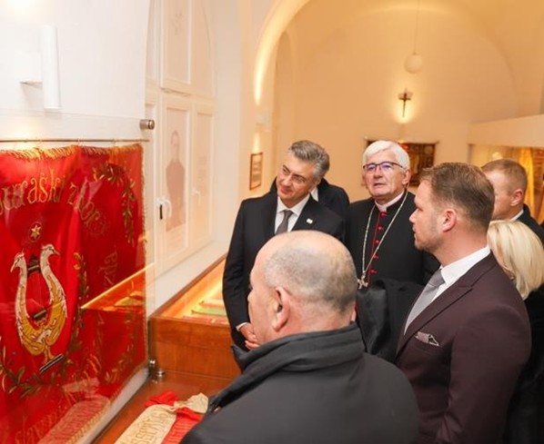 Премьер-министр Хорватии и мэр Баня-Луки посетили ризницу монастыря «Мария Звезда»