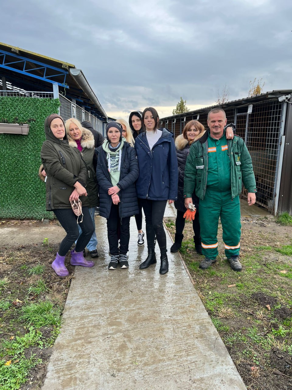 Аня Евич: Мы спасли десять обессиленных собак из приюта в Бачкой-Паланке