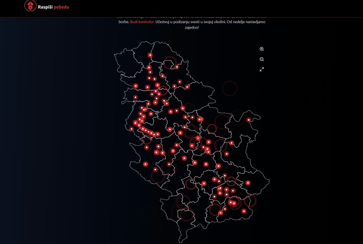 Протестующие студенты готовятся к сбору подписей