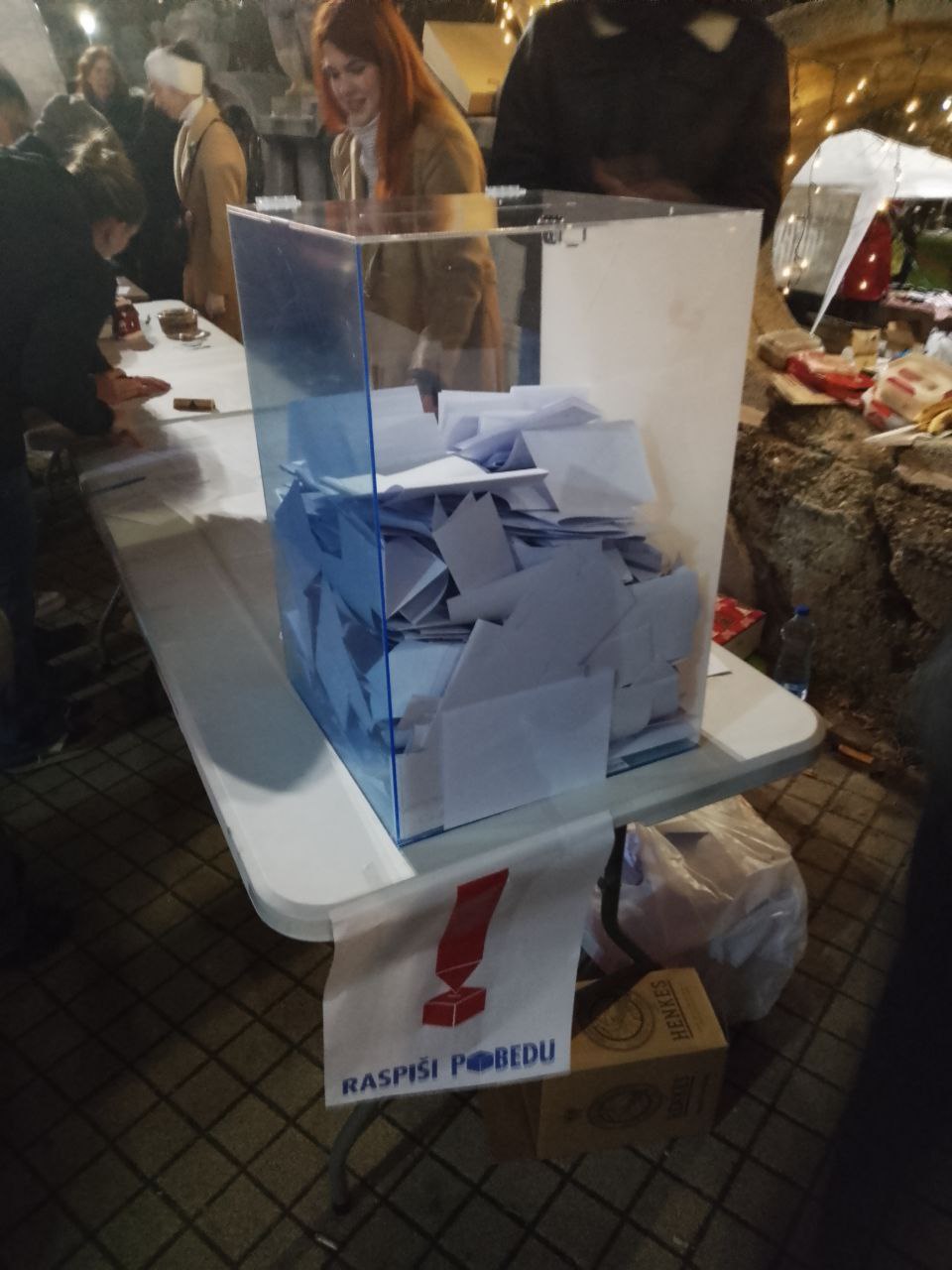 Почти 400 тысяч подписей за выборы